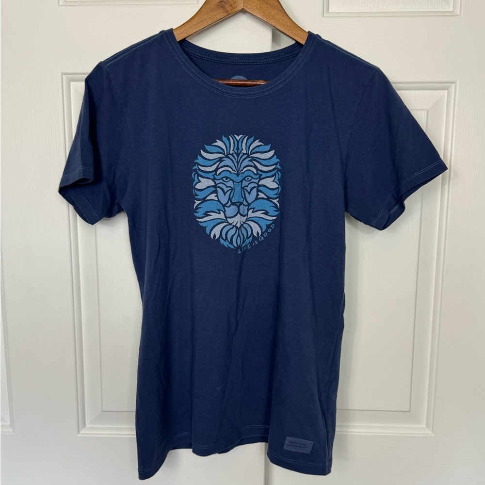 Life Is Good Blue Crusher Lion Print T-shirt Women’s Size M